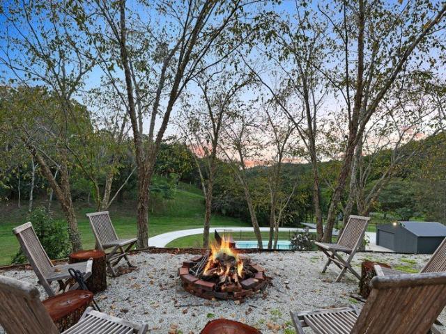 Cottage for sale in Fernbrook, Queensland