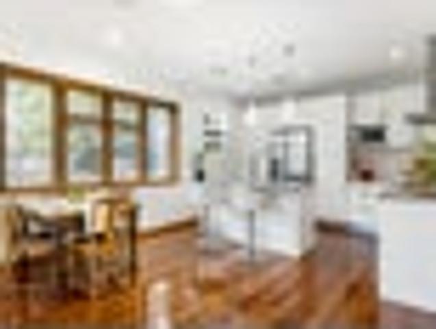 House for sale in Balmoral
