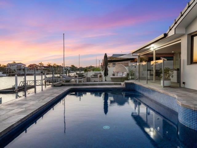 House for sale in Paradise Point, Gold Coast City