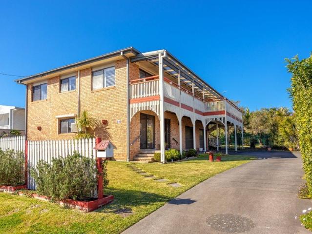 House for sale in Old Bar, New South Wales