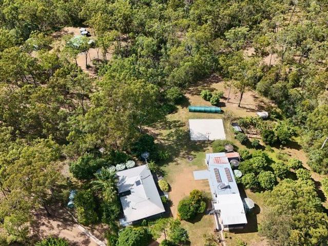 Cottage for sale in Damascus, Queensland