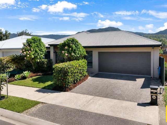 House for sale in Kewarra Beach, Queensland