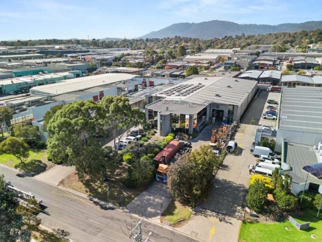 Warehouse for rent in Camerons Creek, Victoria