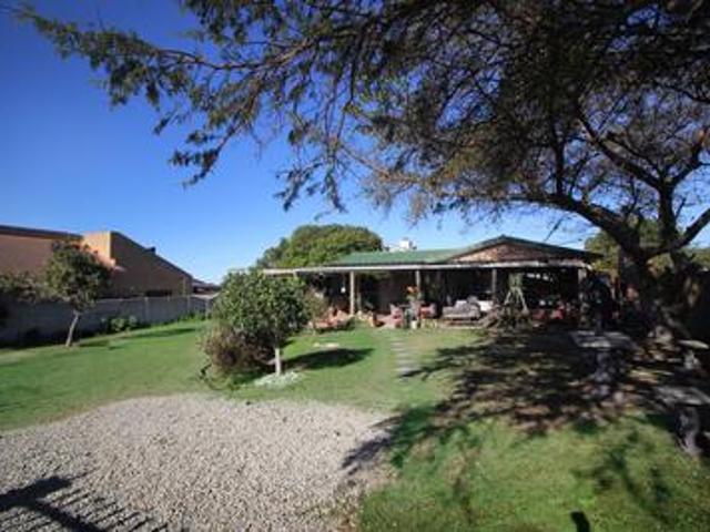 House for sale in Groot Brak Rivier, Western Cape