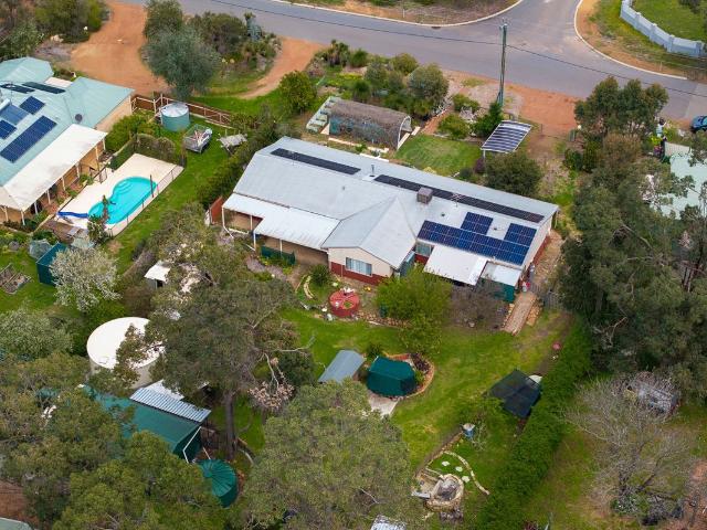 House for sale in Mount Helena, Western Australia