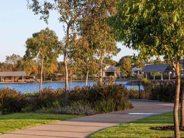 Cottage for sale in South Yunderup, Western Australia