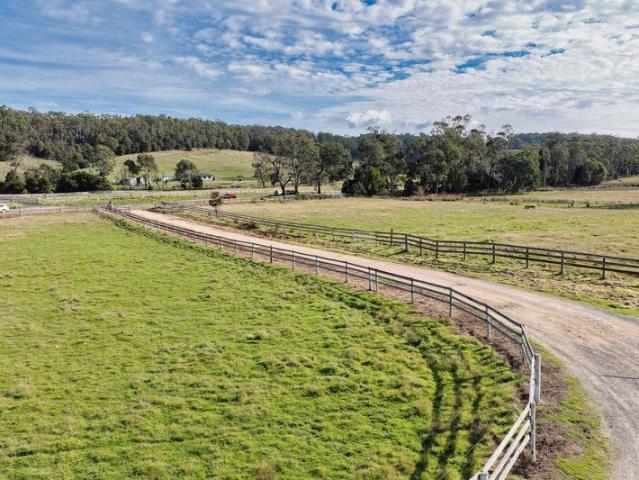 Cottage for sale in Latrobe, Tasmania