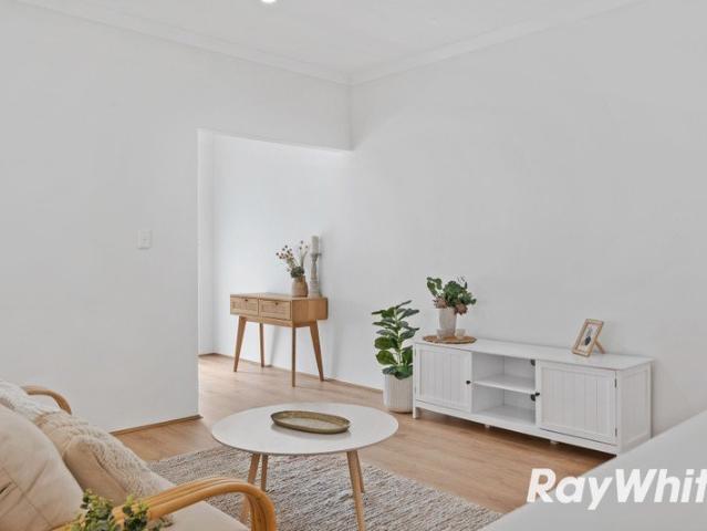 Apartment for sale in Parklands, Western Australia