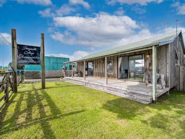 House for sale in Owhata, Oroua County