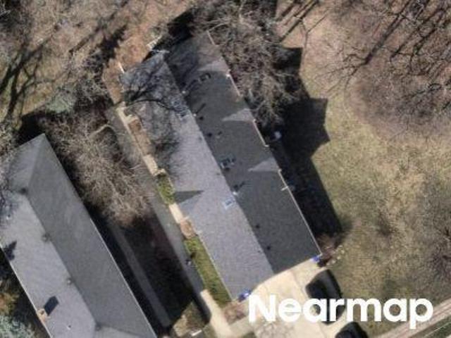 Condo for sale in Glen Ellyn, Illinois