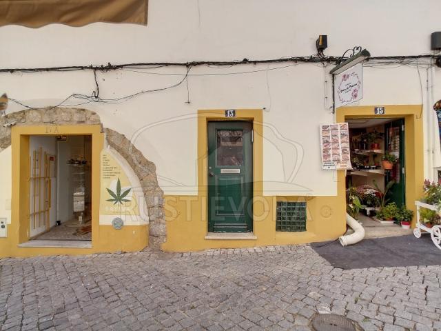 Loja venda em Évora