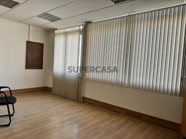 Armazém venda em Casal da Cavaleira, Sintra