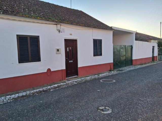 Casa venda em Alcanena, Santarém