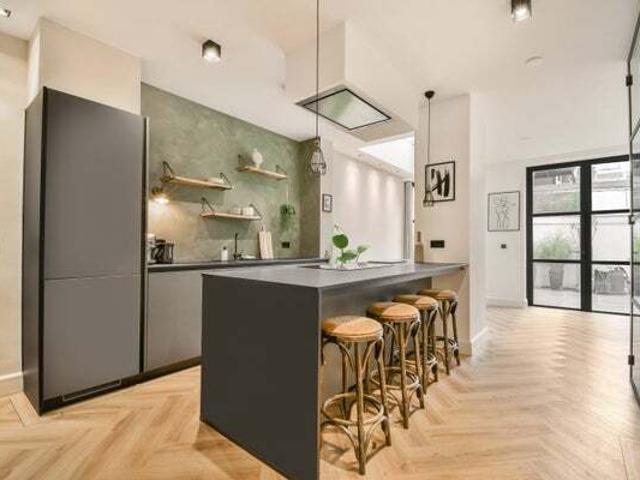 Appartement te huur in Amsterdam, Noord Holland