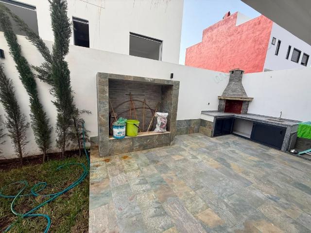Villa vente à El Ma, Gharb-Chrarda-Beni Hssen