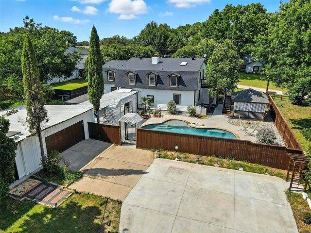 House for sale in Grapevine, Texas