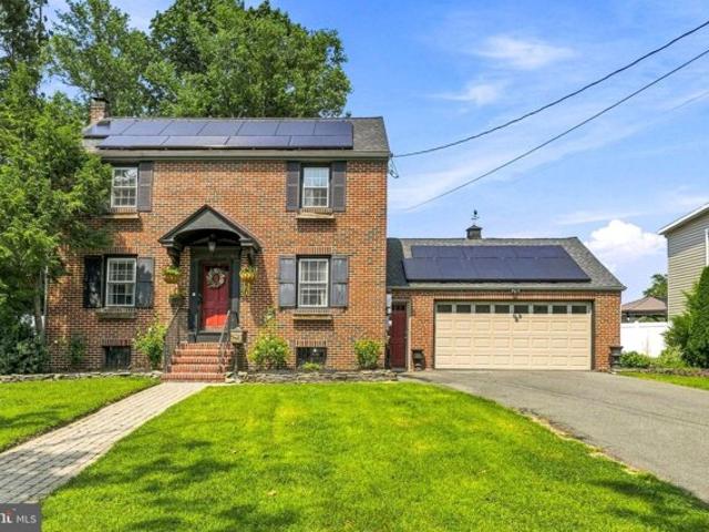 House for sale in Thorofare, New Jersey