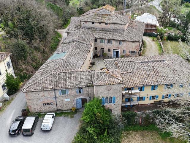 Stanza in affitto a Unione dei Comuni Circondario dell'Empolese Valdelsa, Lucardo