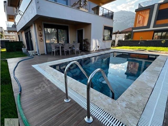 Kemer, Antalya içerisinde satılık Villa