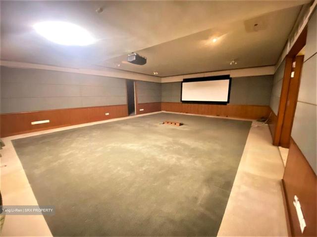 Detached House for sale in Holland