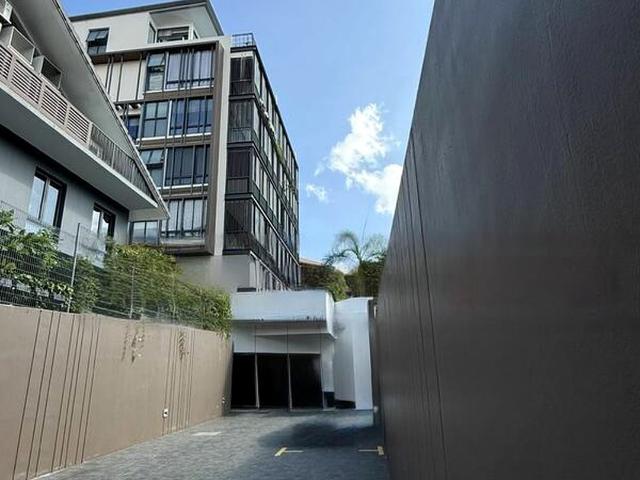 Apartment for sale in Bukit Timah
