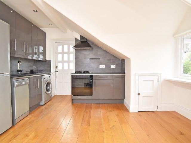 Apartment for rent in Duchy, Harrogate