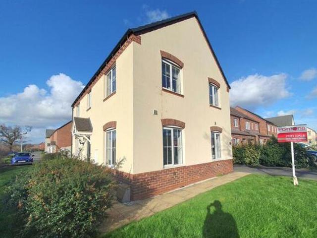 House for sale in Lower Farm Estates, Camp Hill