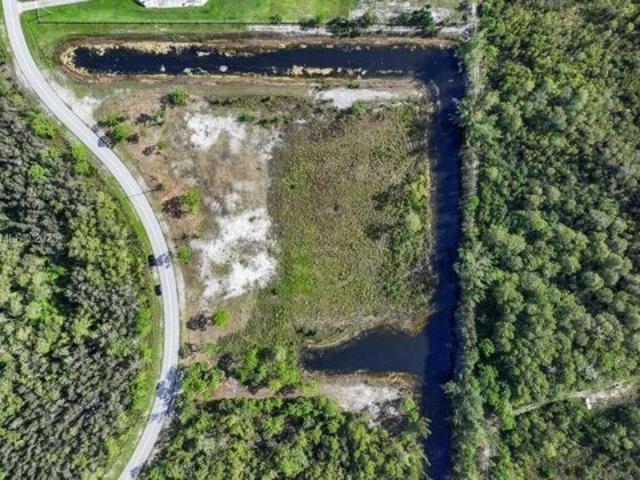 Land for sale in Lake Worth