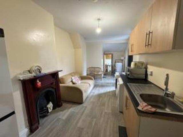Apartment for rent in Daisy Hill, Bradford