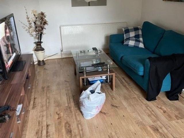 Apartment for rent in Allerton, West Yorkshire