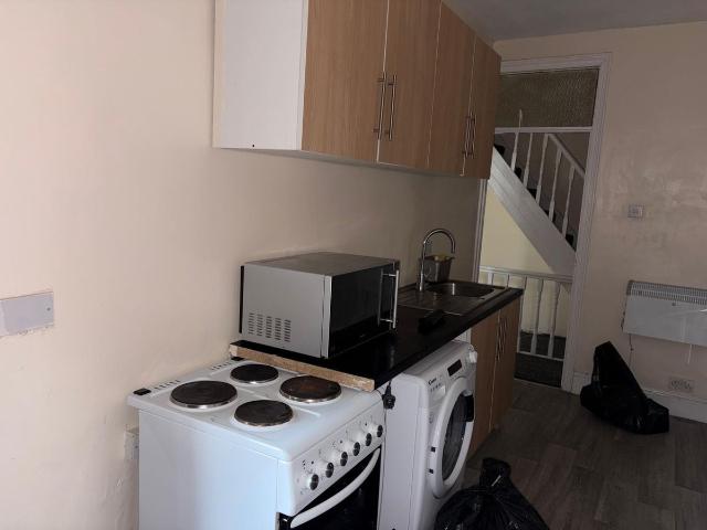 Apartment for rent in Allerton, West Yorkshire