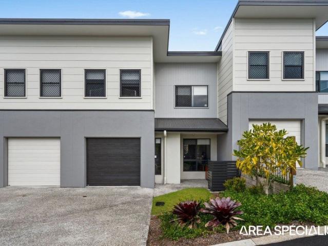 Townhouse for rent in Fernbrook, Queensland