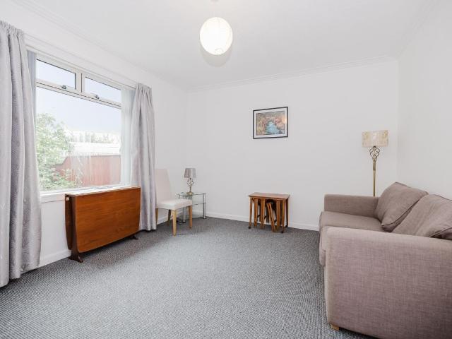 House for rent in Bingham, Craigmillar