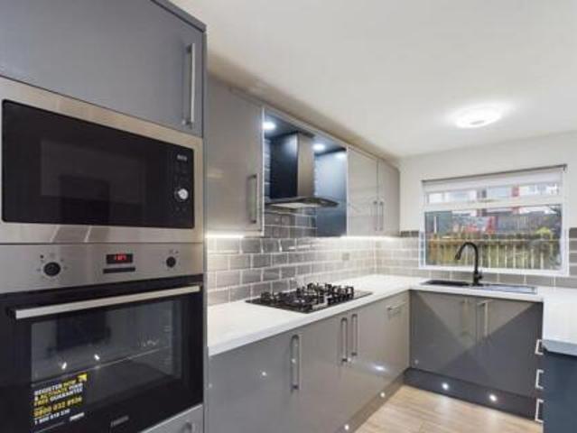 House for sale in Halifax, Calderdale