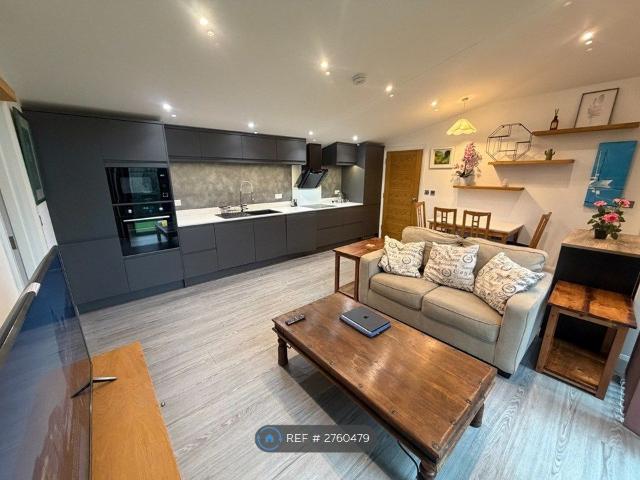 House for rent in Barnwell, Arbury