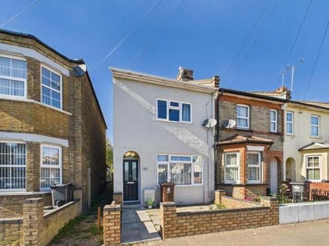House for rent in Dale Hill, Essex