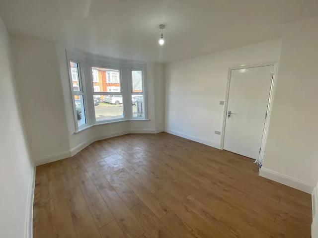 House for rent in Loxford, Greater London