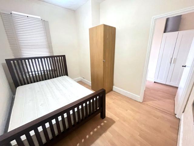 Apartment for rent in Norbiton, Greater London