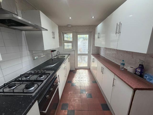 House for rent in Southall Green, Greater London
