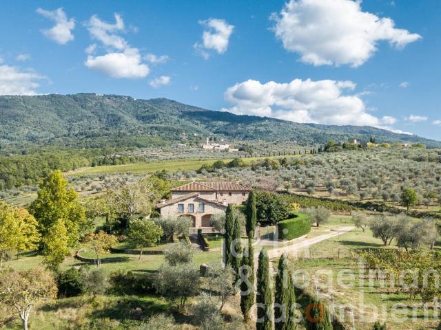 Casa in vendita a Unione di Comuni Valdarno e Valdisieve, Reggello