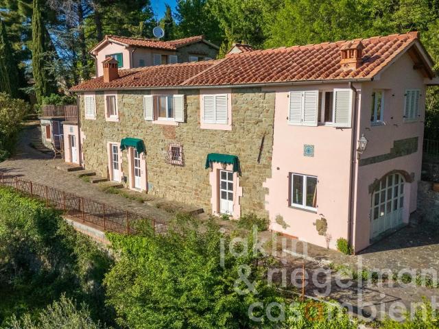 Casa in vendita a Unione di Comuni Valdarno e Valdisieve, Reggello