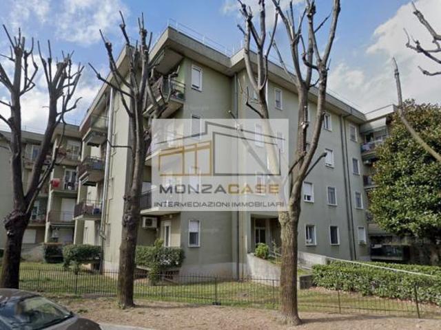 Appartamento in vendita a Triuggio, Lombardia