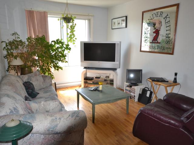 Apartment for rent in St. Leonard's, Quebec