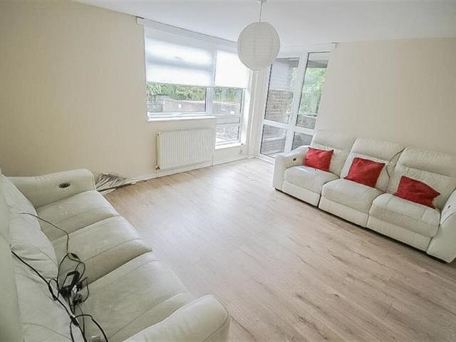 Apartment for rent in Wealdstone, Greater London