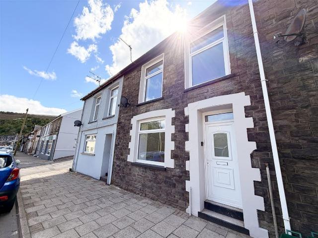 House for rent in Ferndale, Wales