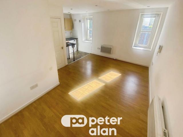Apartment for rent in Mountain Ash West, Ynysboeth