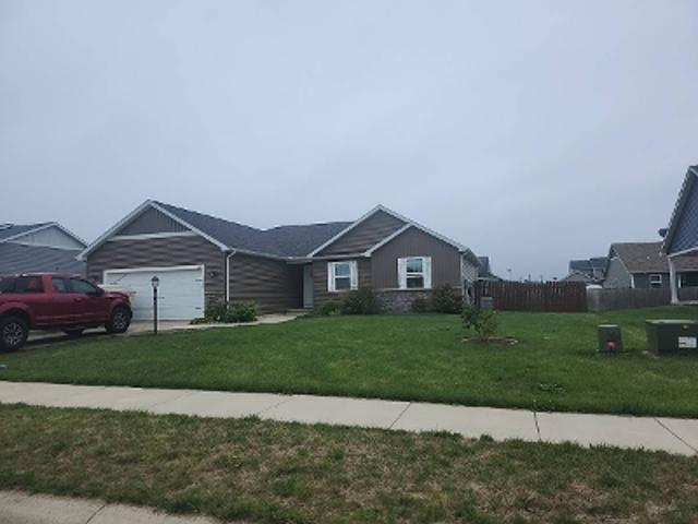 House for sale in Syracuse, Indiana