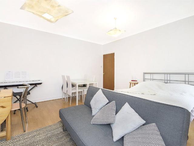 Studio for rent in Soho, Greater London