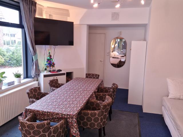 Studio te huur in Bentveld, Noord Holland