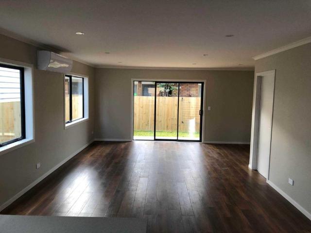 Townhouse for rent in Papakura